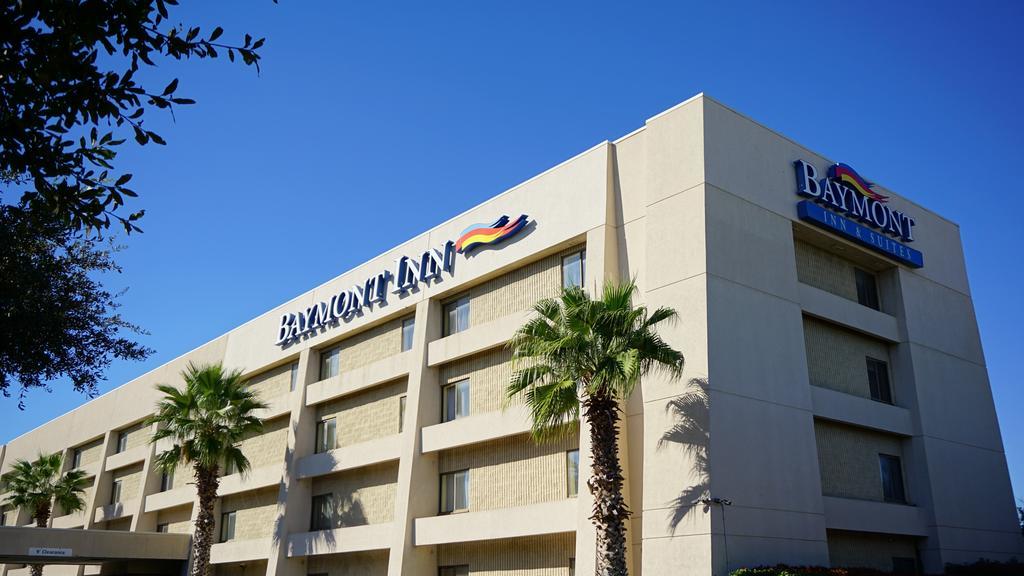 Hotel Baymont By Wyndham Arlington At Six Flags Dr Exterior foto